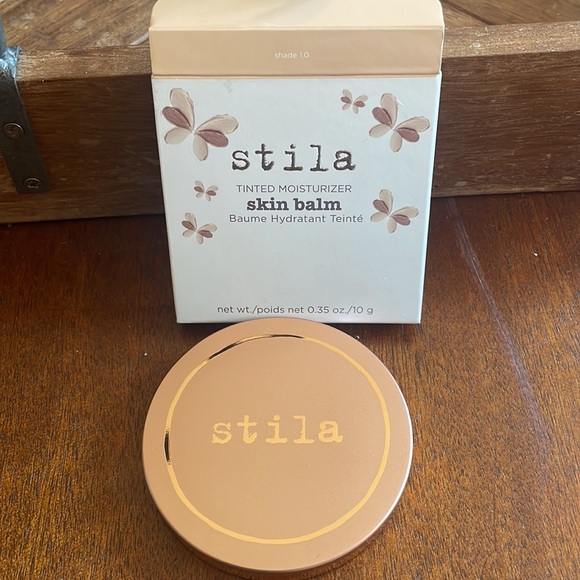 NIB Stila Tinted Moisturizer Skin Balm, Shade 1.0 - Picture 6 of 7
